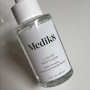 Medik8 Liquid Peptides Hydrating Peptide Serum